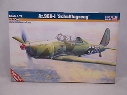 Ar.96B-1 Schulflugzeug 1:72 Mister Craft 041694